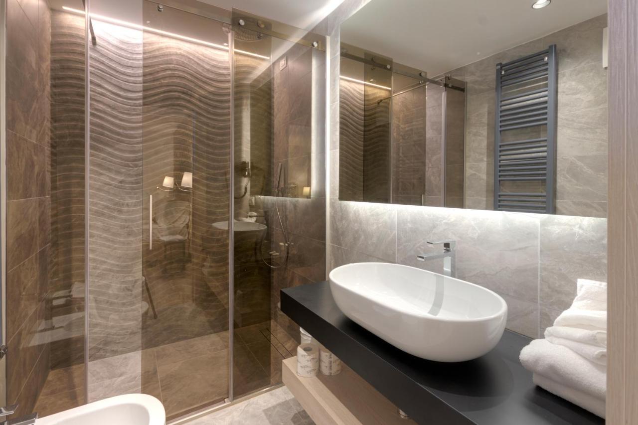 Hotel Rosengarten Madonna di Campiglio Bagian luar foto
