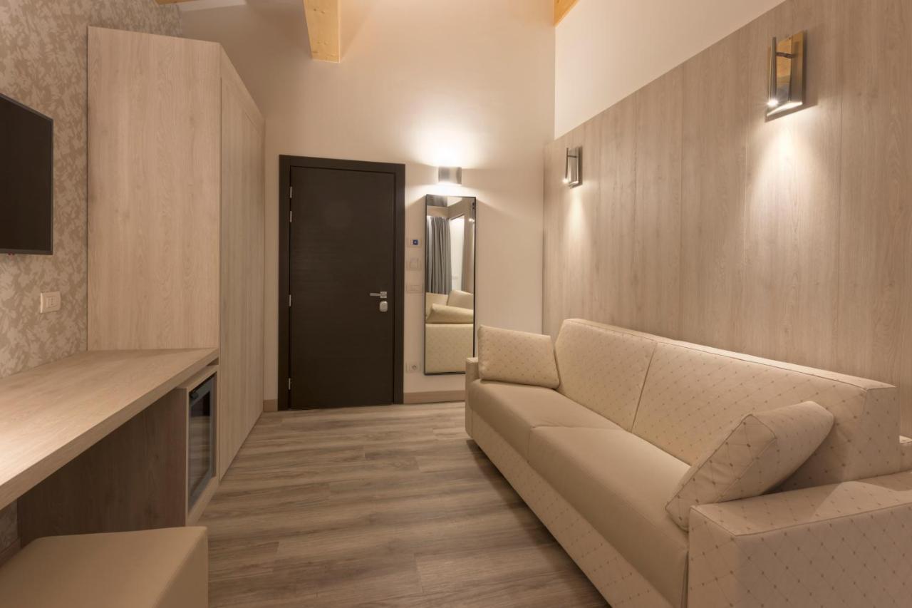 Hotel Rosengarten Madonna di Campiglio Bagian luar foto
