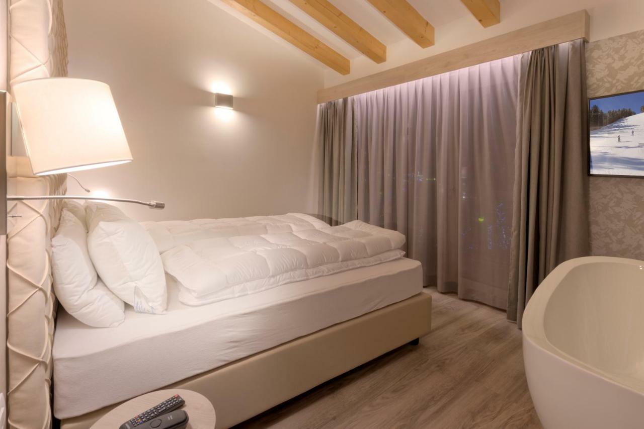 Hotel Rosengarten Madonna di Campiglio Bagian luar foto